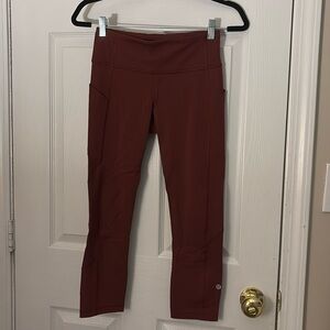 Lululemon Maroon Cropped 23” Pocket Leggings Size 4